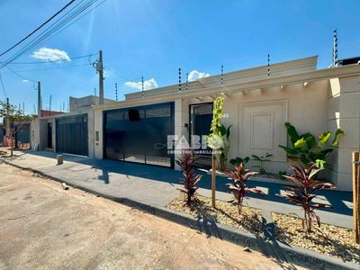 Casa, 3 quartos, 128 m² - Foto 3