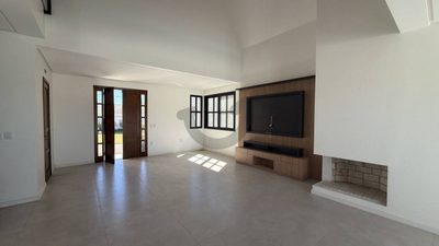 Casa, 3 quartos, 200 m² - Foto 3