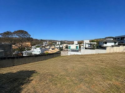 Loteamento e Condomínio, 360 m² - Foto 1
