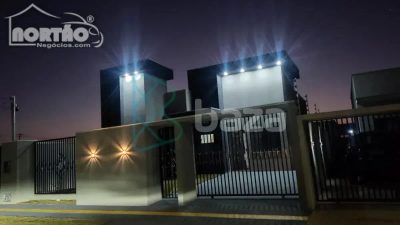 Casa, 3 quartos, 75 m² - Foto 1