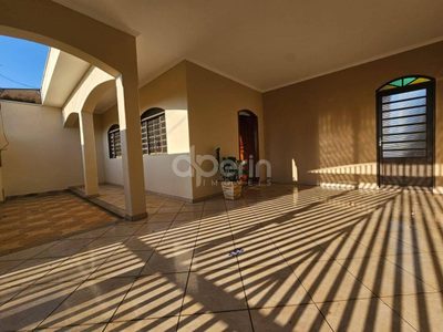 Casa, 3 quartos, 163 m² - Foto 1