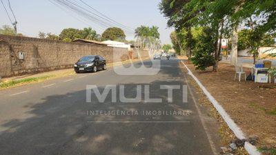 Loteamento e Condomínio - Foto 4
