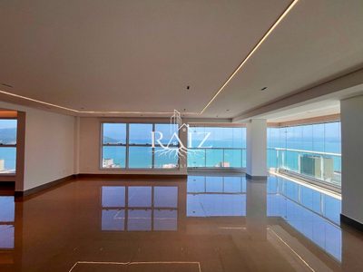 Cobertura, 3 quartos, 238 m² - Foto 2