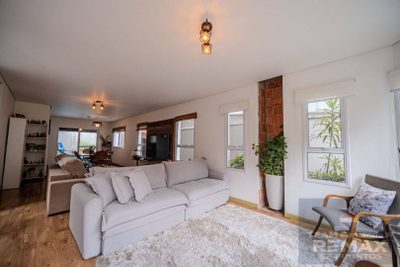 Casa, 3 quartos, 248 m² - Foto 2