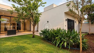 Casa, 3 quartos, 261 m² - Foto 2