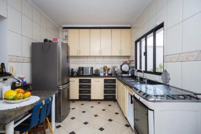 Casa, 3 quartos, 220 m² - Foto 2