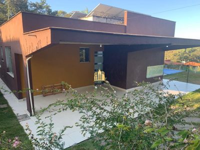 Sítio, 4 quartos, 2500 m² - Foto 1