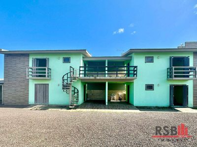 Casa, 4 quartos, 244 m² - Foto 1