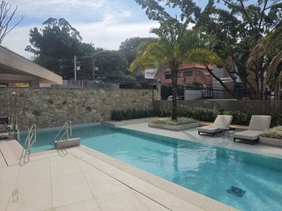 Apartamento, 3 quartos, 189 m² - Foto 1