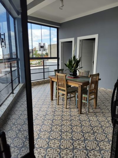 Sobrado, 3 quartos, 310 m² - Foto 1