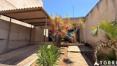 Casa, 2 quartos, 120 m² - Foto 1