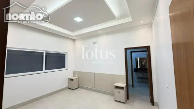 Casa, 1 quarto, 190 m² - Foto 3