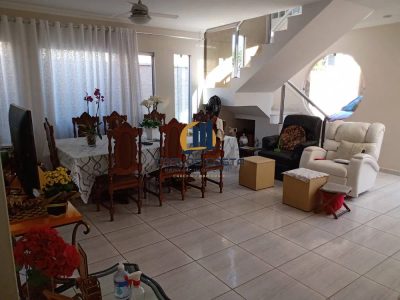 Casa, 5 quartos, 180 m² - Foto 4