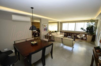 Apartamento, 3 quartos, 140 m² - Foto 2