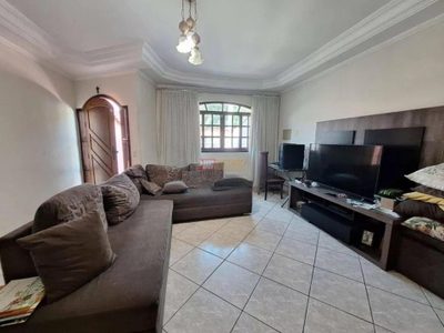 Sobrado, 3 quartos, 205 m² - Foto 2