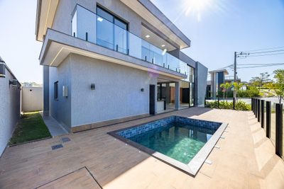 Sobrado, 4 quartos, 219 m² - Foto 2