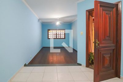 Casa, 3 quartos, 130 m² - Foto 1
