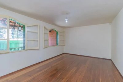 Casa, 5 quartos, 360 m² - Foto 4