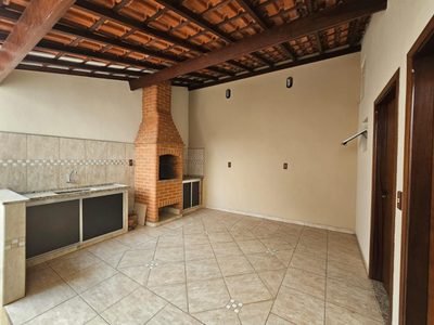 Casa, 3 quartos, 190 m² - Foto 2