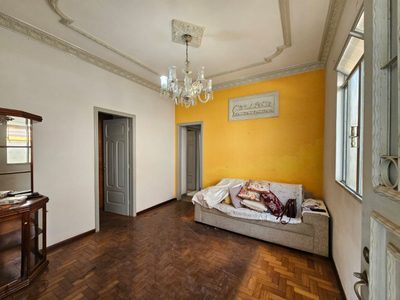 Casa, 3 quartos, 310 m² - Foto 1