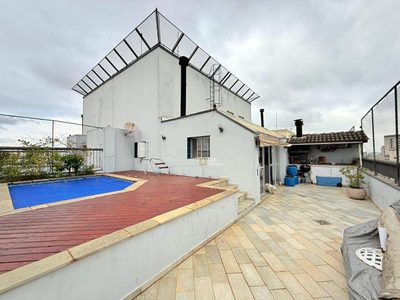 Cobertura, 3 quartos, 194 m² - Foto 2