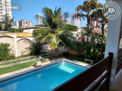 Casa, 7 quartos, 543 m² - Foto 1