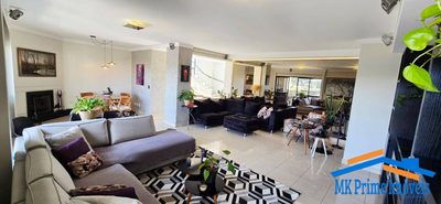 Apartamento, 3 quartos, 270 m² - Foto 2