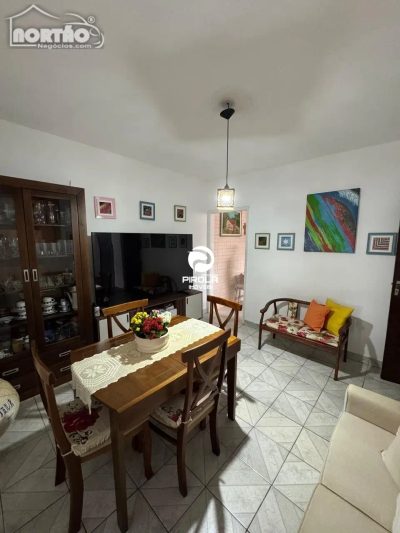 Casa, 4 quartos, 138 m² - Foto 2