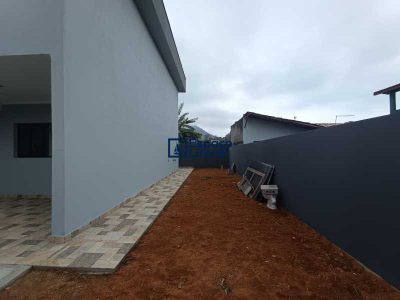 Casa, 2 quartos, 76 m² - Foto 1