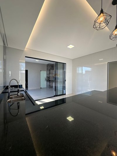 Casa, 3 quartos, 194 m² - Foto 5