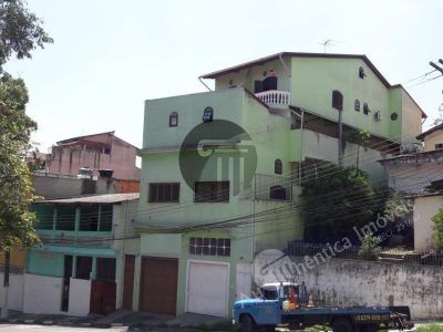 Sobrado, 3 quartos, 320 m² - Foto 1