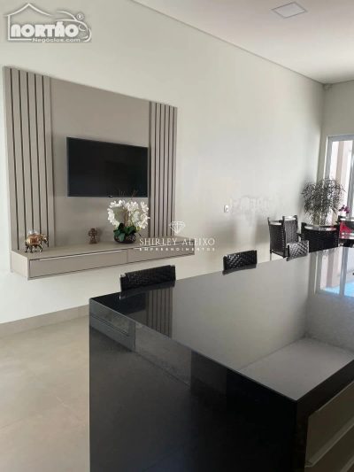 Casa, 4 quartos, 217 m² - Foto 4