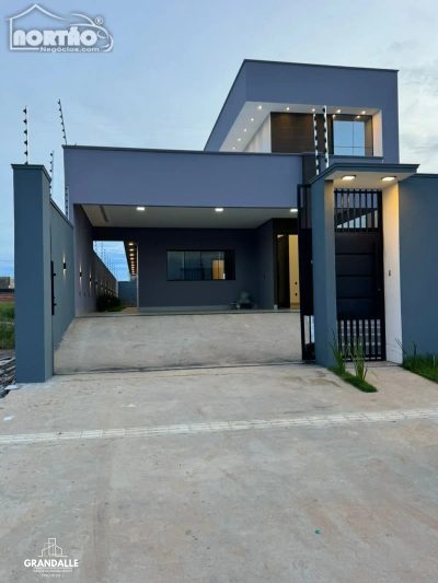 Casa, 2 quartos, 207 m² - Foto 1