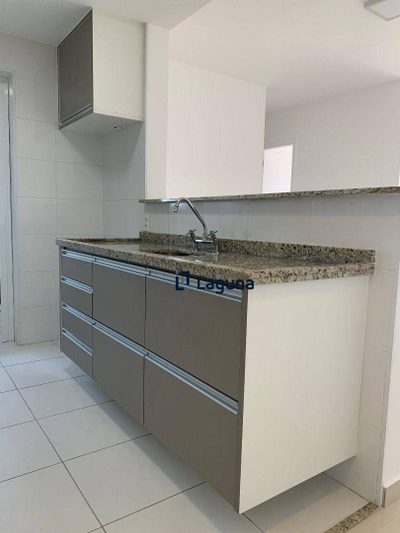 Apartamento, 3 quartos, 76 m² - Foto 2