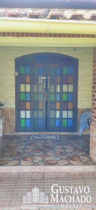 Casa, 4 quartos, 250 m² - Foto 1
