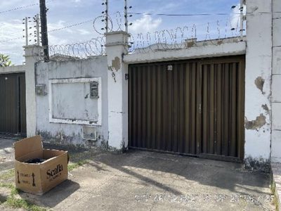 Casa, 3 quartos, 216 m² - Foto 1