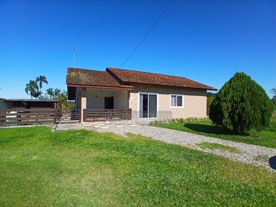 Chácara, 3 quartos, 2345 m² - Foto 1
