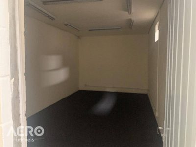 Depósito-Galpão, 330 m² - Foto 1