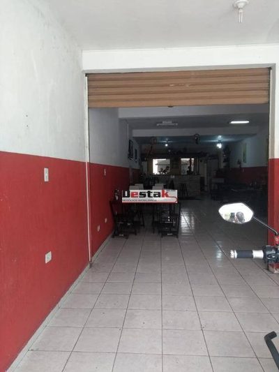 Sobrado, 3 quartos, 180 m² - Foto 1