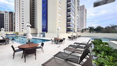Apartamento, 3 quartos, 202 m² - Foto 1