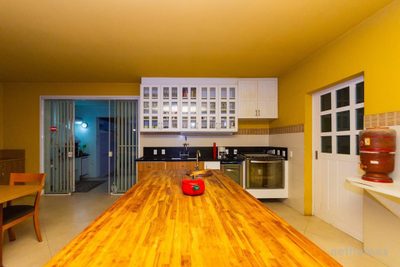 Casa, 3 quartos, 255 m² - Foto 1