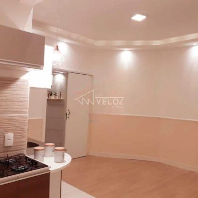 Apartamento, 1 quarto, 29 m² - Foto 2