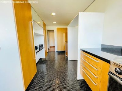 Apartamento, 3 quartos, 215 m² - Foto 3