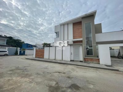 Casa, 3 quartos, 220 m² - Foto 3