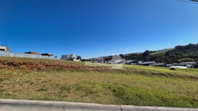 Loteamento e Condomínio, 1200 m² - Foto 1