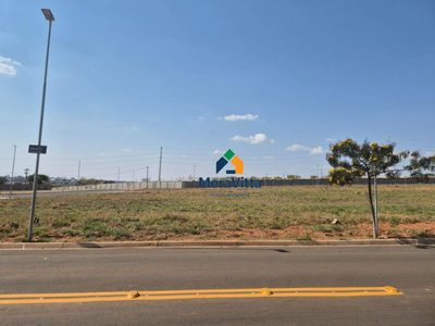 Loteamento e Condomínio, 360 m² - Foto 1