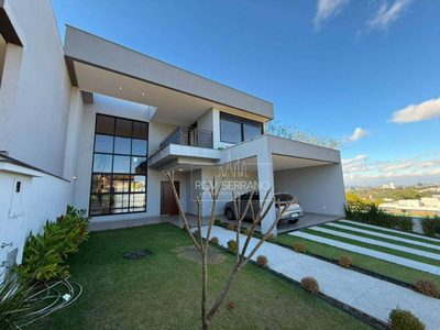 Sobrado, 3 quartos, 311 m² - Foto 1