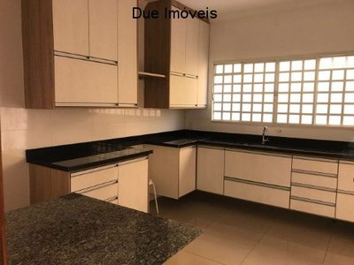 Casa, 3 quartos, 174 m² - Foto 4