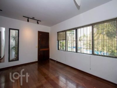 Casa, 4 quartos, 261 m² - Foto 2