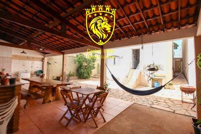 Casa, 5 quartos, 260 m² - Foto 4